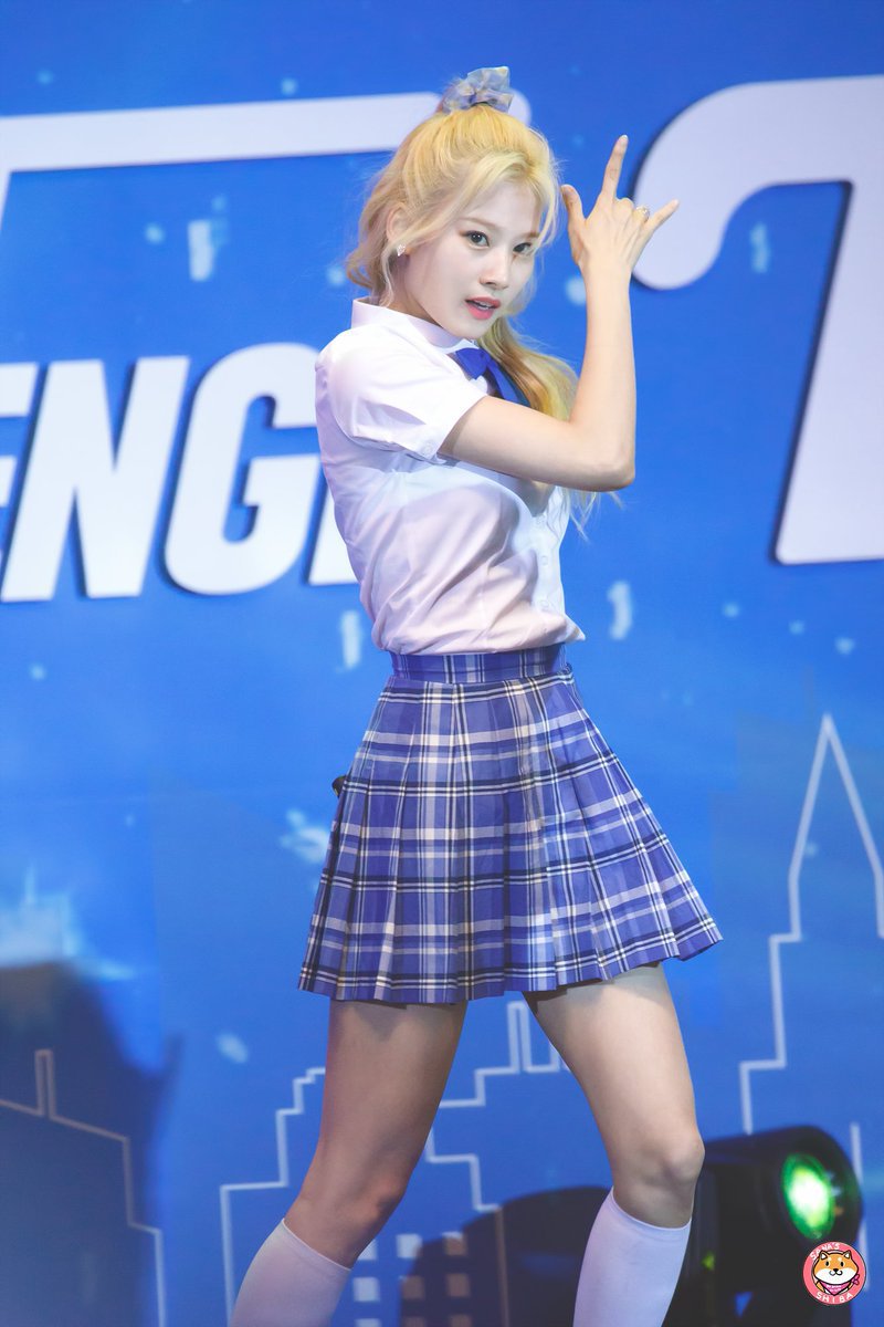 사나는 예쁘다.jpgif | 인스티즈