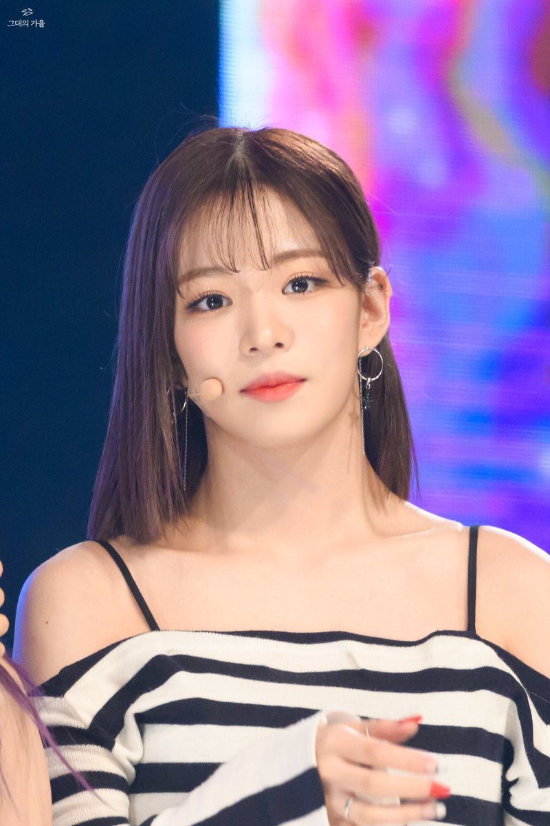 프로미스나인 이채영.jpgif | 인스티즈