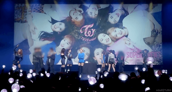 트와이스 지효 따라하는 팬들.gif | 인스티즈