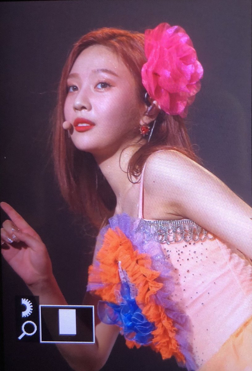 오늘자 레드벨벳 콘서트 큐티섹시 조이.jpg | 인스티즈