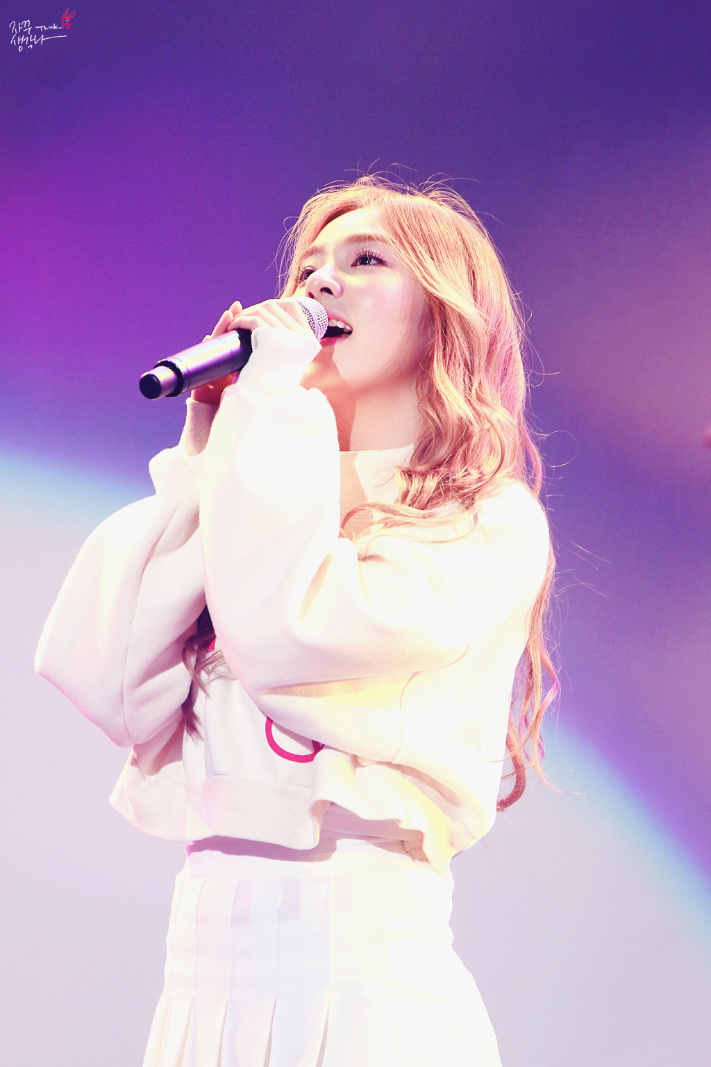 아이린 금발머리 시절.jpgif | 인스티즈