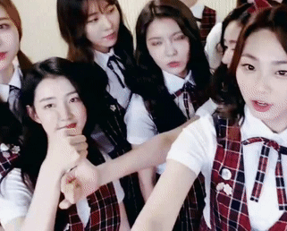 구구단 맏언니들 볼쌀잡이.gif | 인스티즈